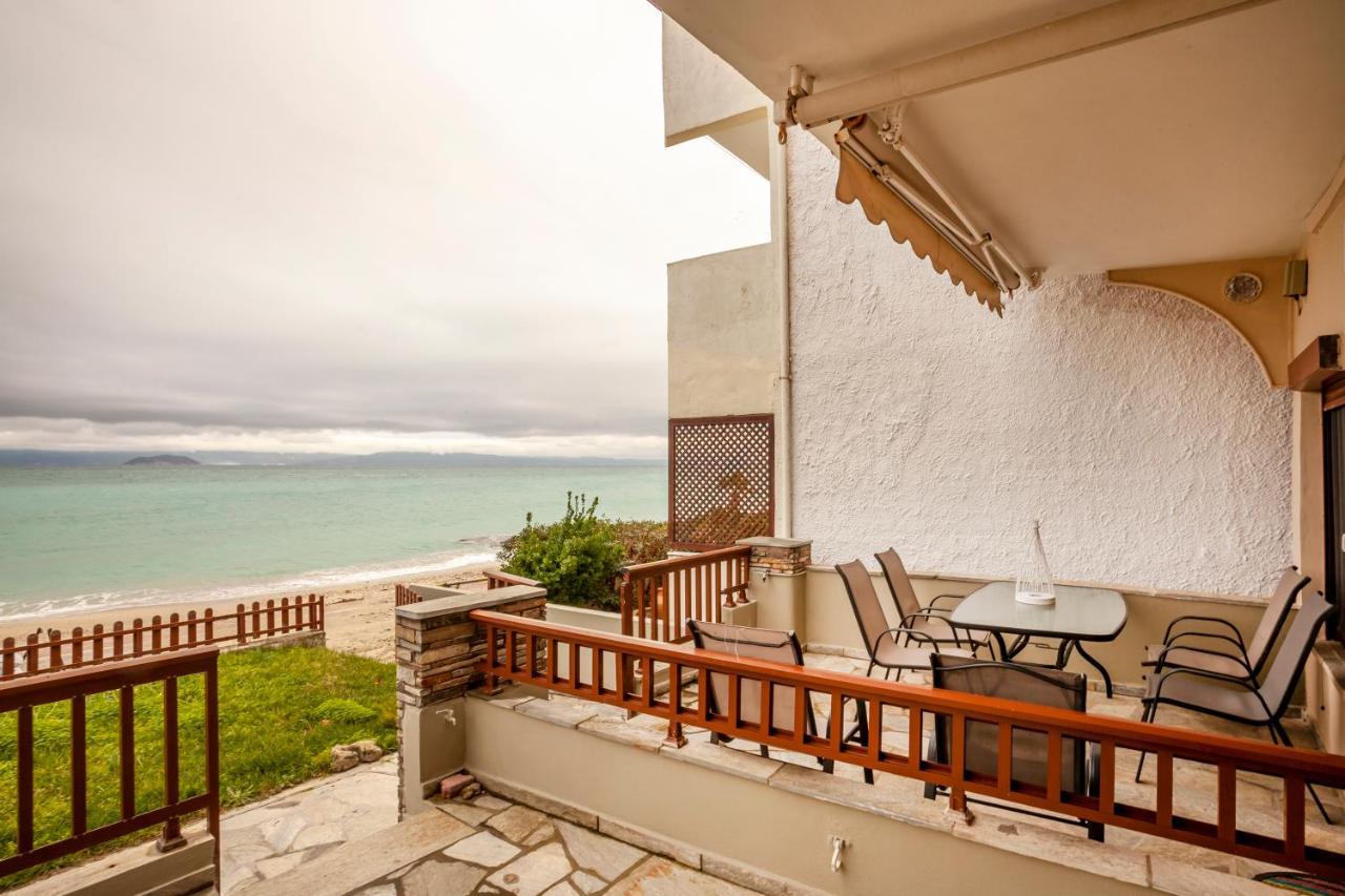 Rafaella Sea View Apartments 1 Pefkochori Bagian luar foto